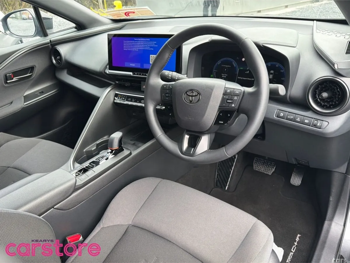 Toyota C-HR SUV, Petrol Hybrid, 2024, Grey