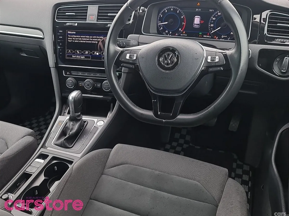 Volkswagen Golf Hatchback, Petrol, 2017, Yellow