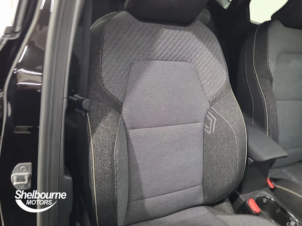 Renault Captur Hatchback, 2026, 