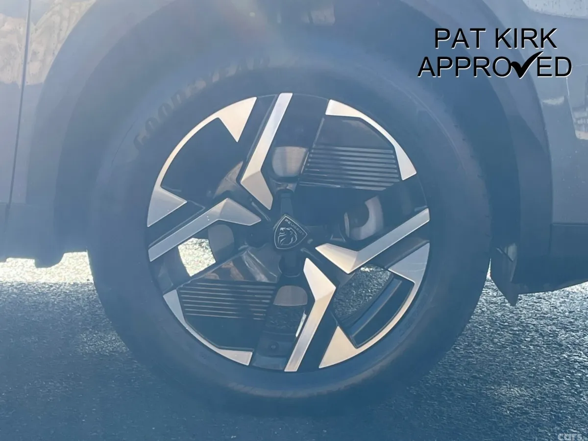 Peugeot 2008 Estate, Petrol, 2025, Grey