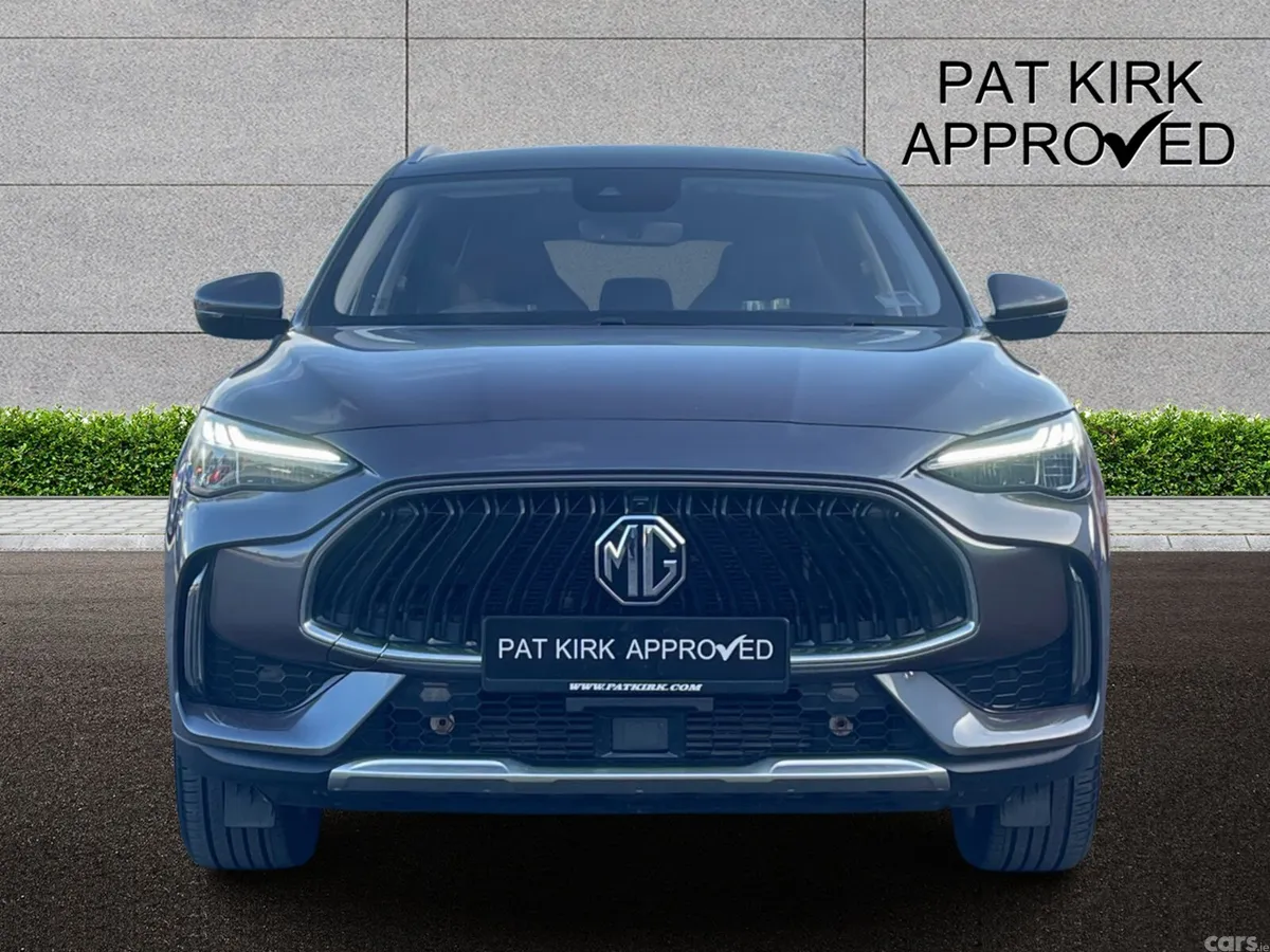 MG HS Hatchback, Petrol, 2023, Grey