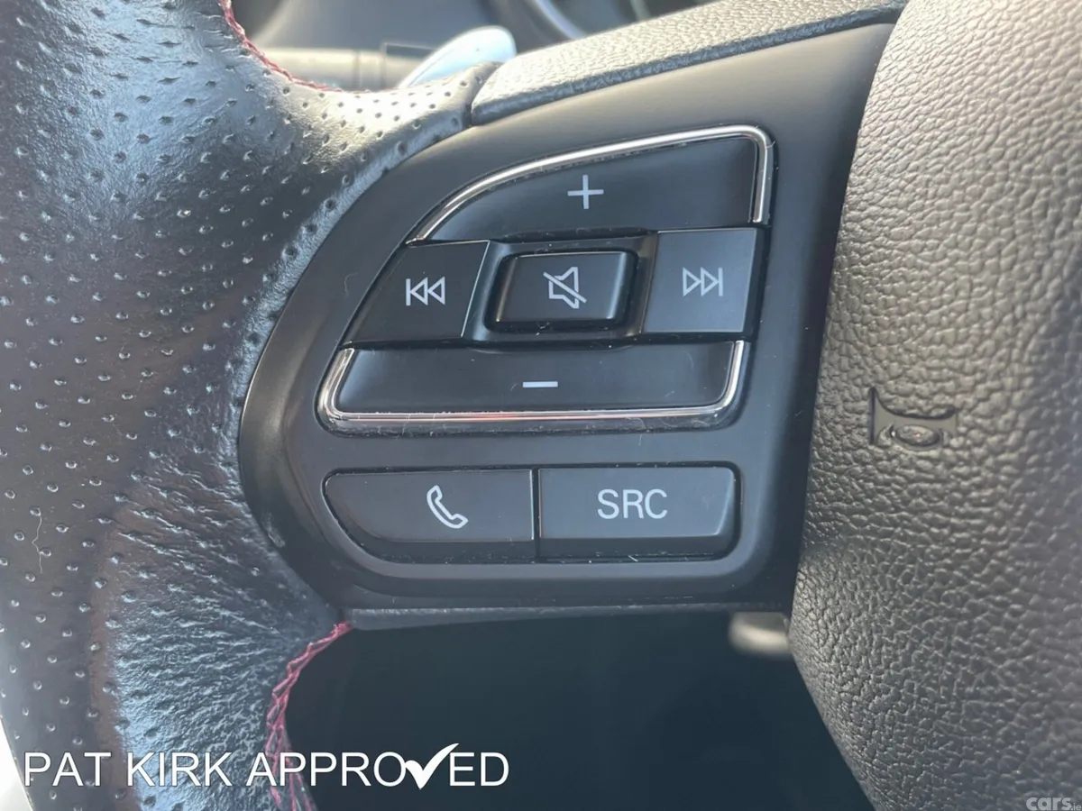 MG HS Hatchback, Petrol, 2023, Grey