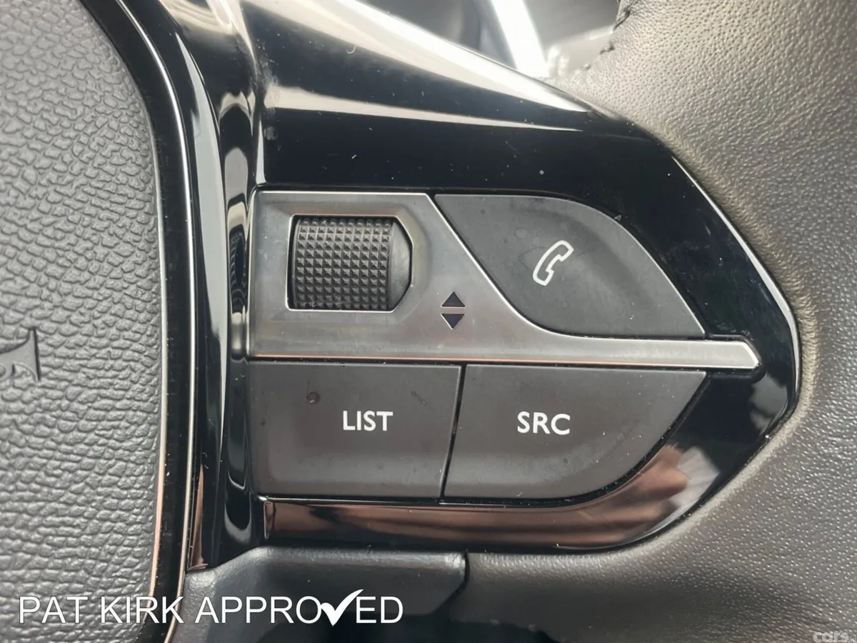 Peugeot 2008 Estate, Petrol, 2025, Grey