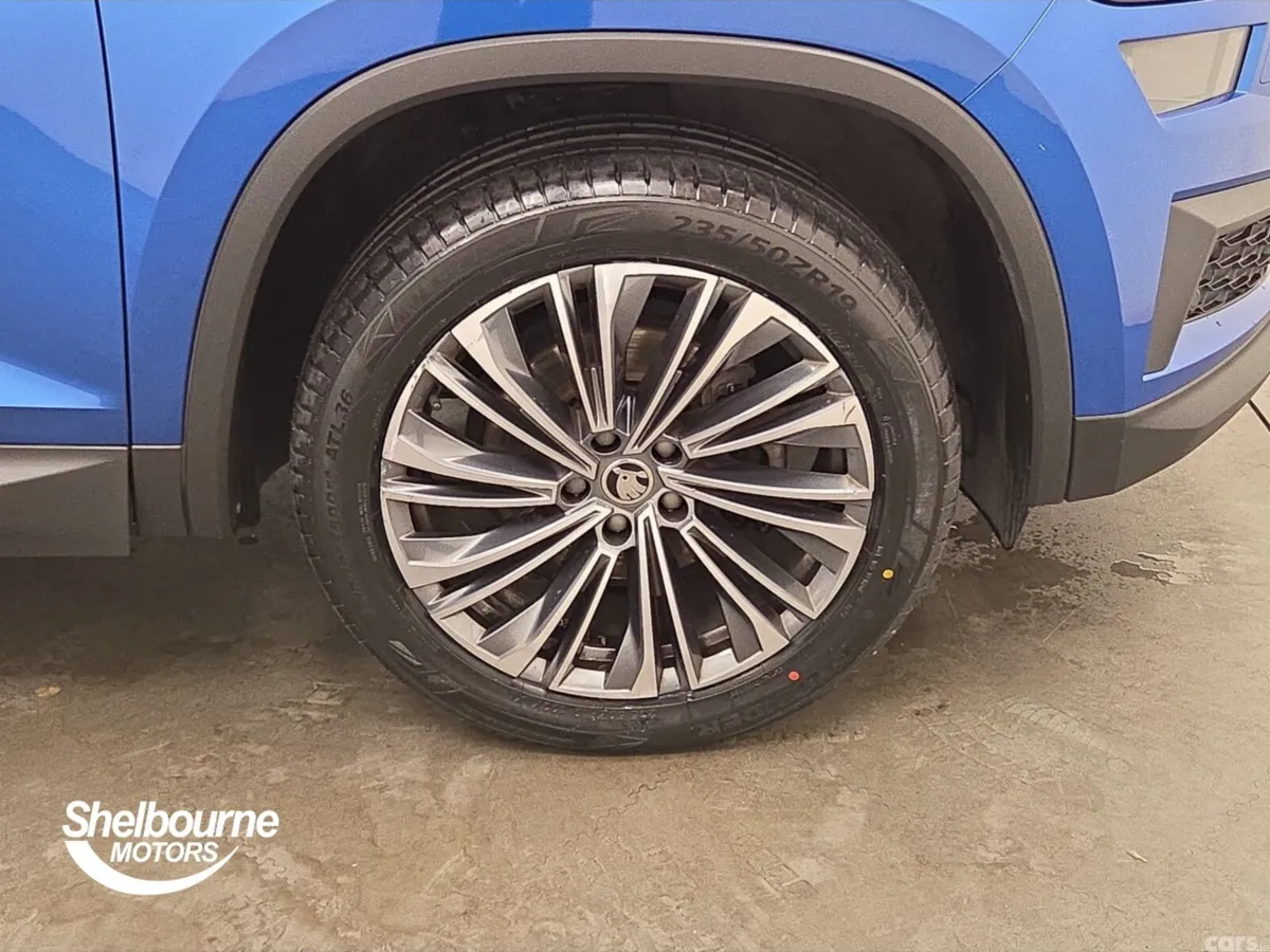 Skoda Kodiaq Estate, Petrol, 2023, Blue