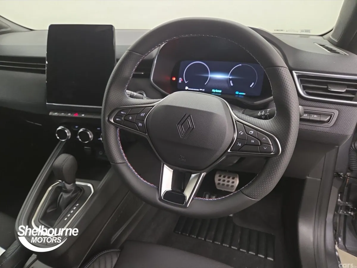 Renault Clio Hatchback, 2026, 