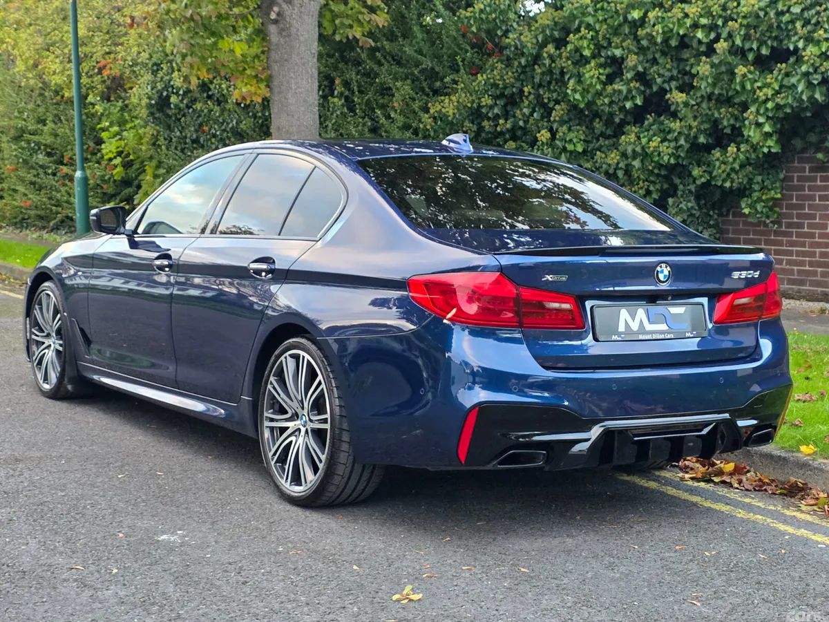BMW 5-Series Saloon, Diesel, 2018, Blue