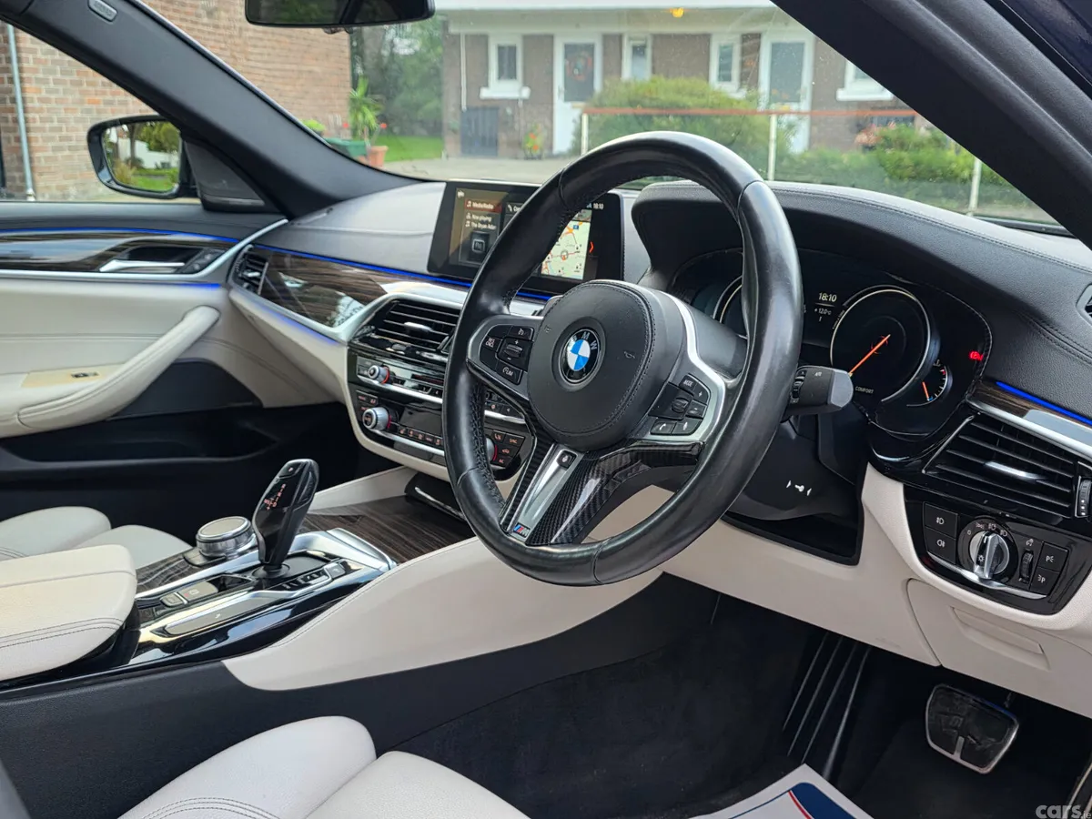 BMW 5-Series Saloon, Diesel, 2018, Blue