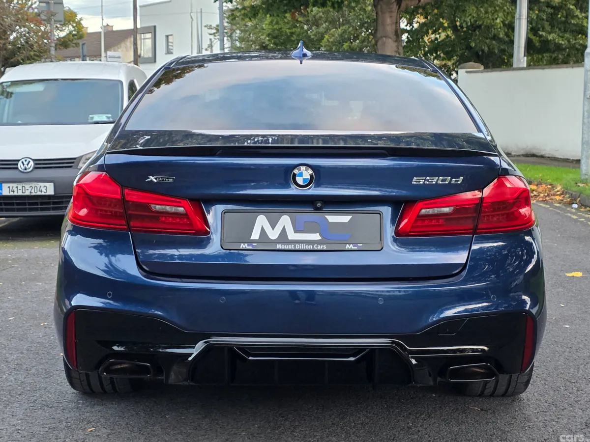 BMW 5-Series Saloon, Diesel, 2018, Blue