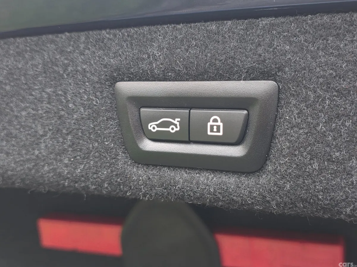 BMW 5-Series Saloon, Diesel, 2018, Blue