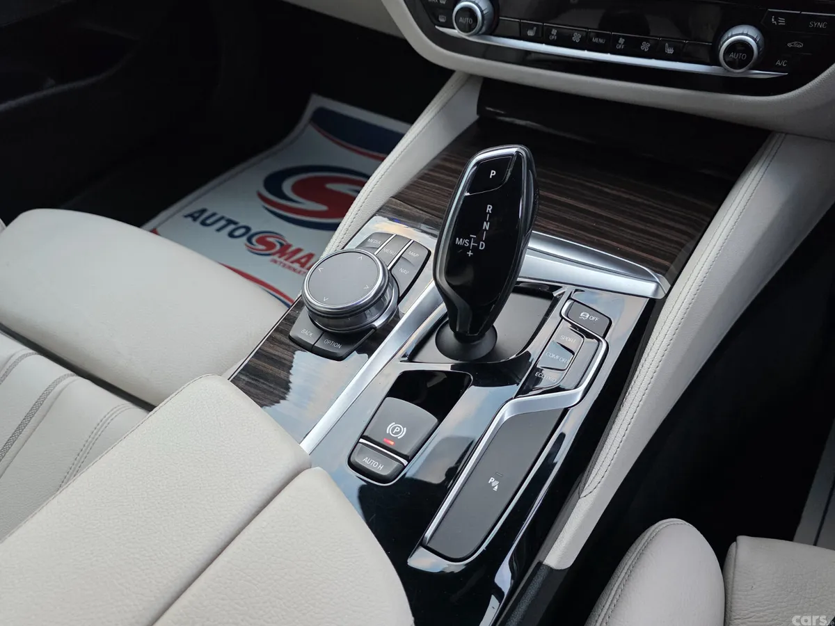 BMW 5-Series Saloon, Diesel, 2018, Blue