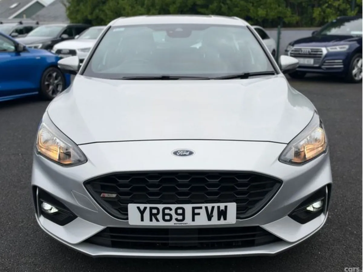 Ford Focus Hatchback, Diesel, 2019, Silver