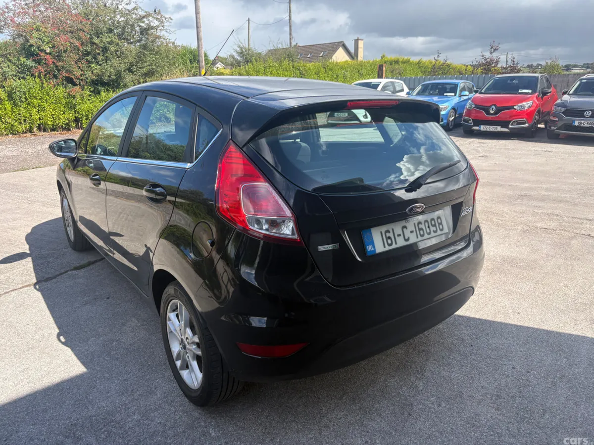 Ford Fiesta Hatchback, Petrol, 2016, Black