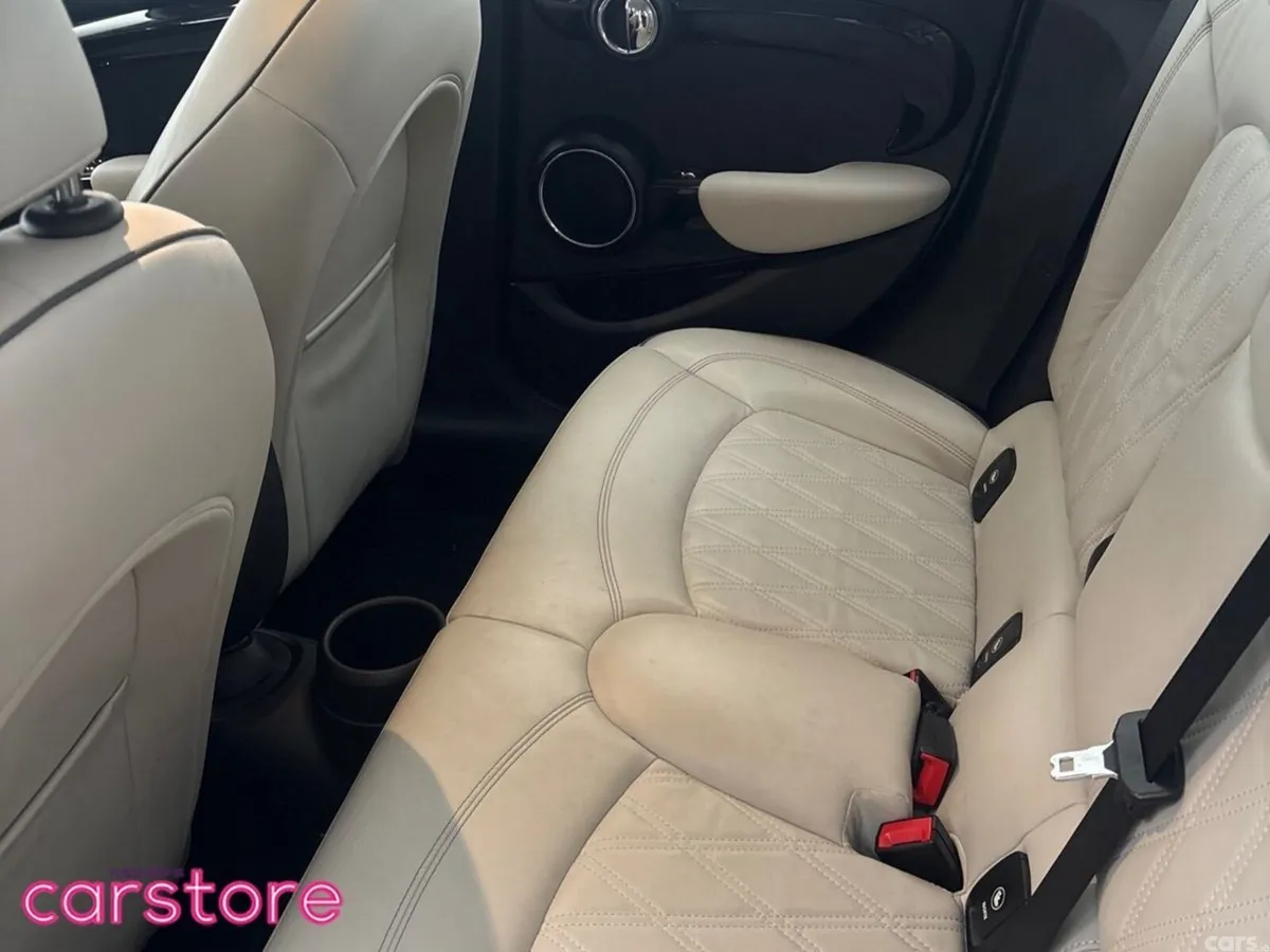 Mini Cooper Hatchback, Petrol, 2020, Green