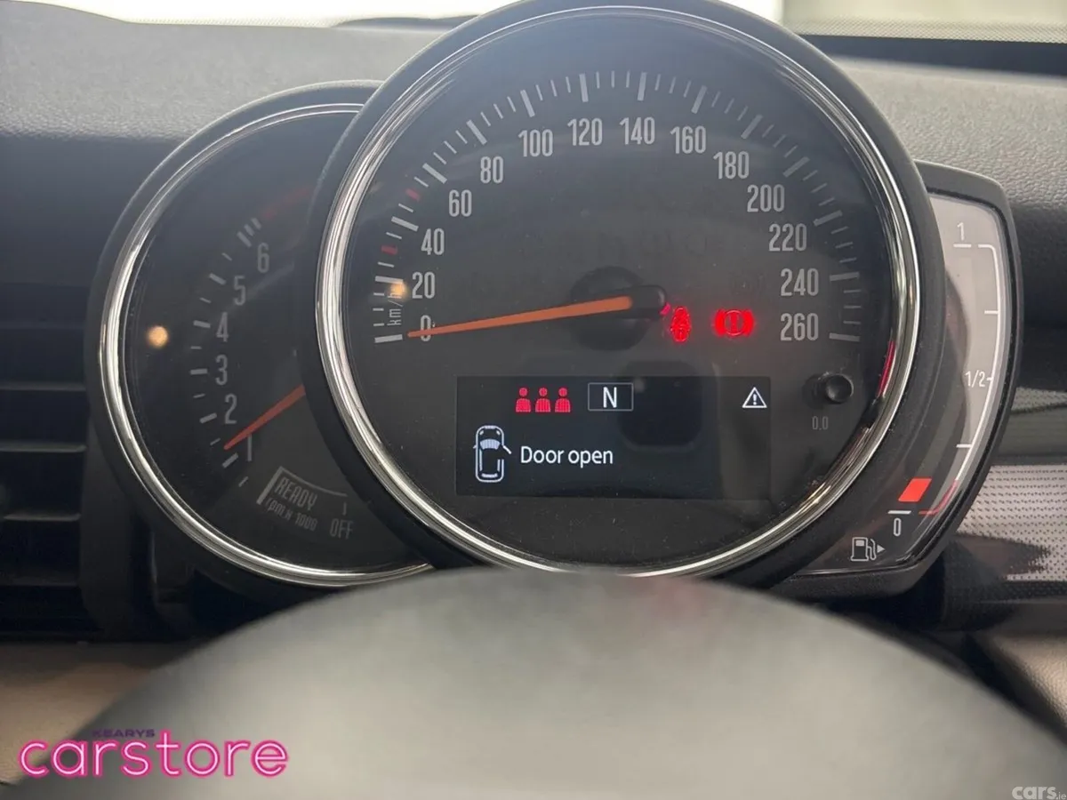 Mini Cooper Hatchback, Petrol, 2020, Green