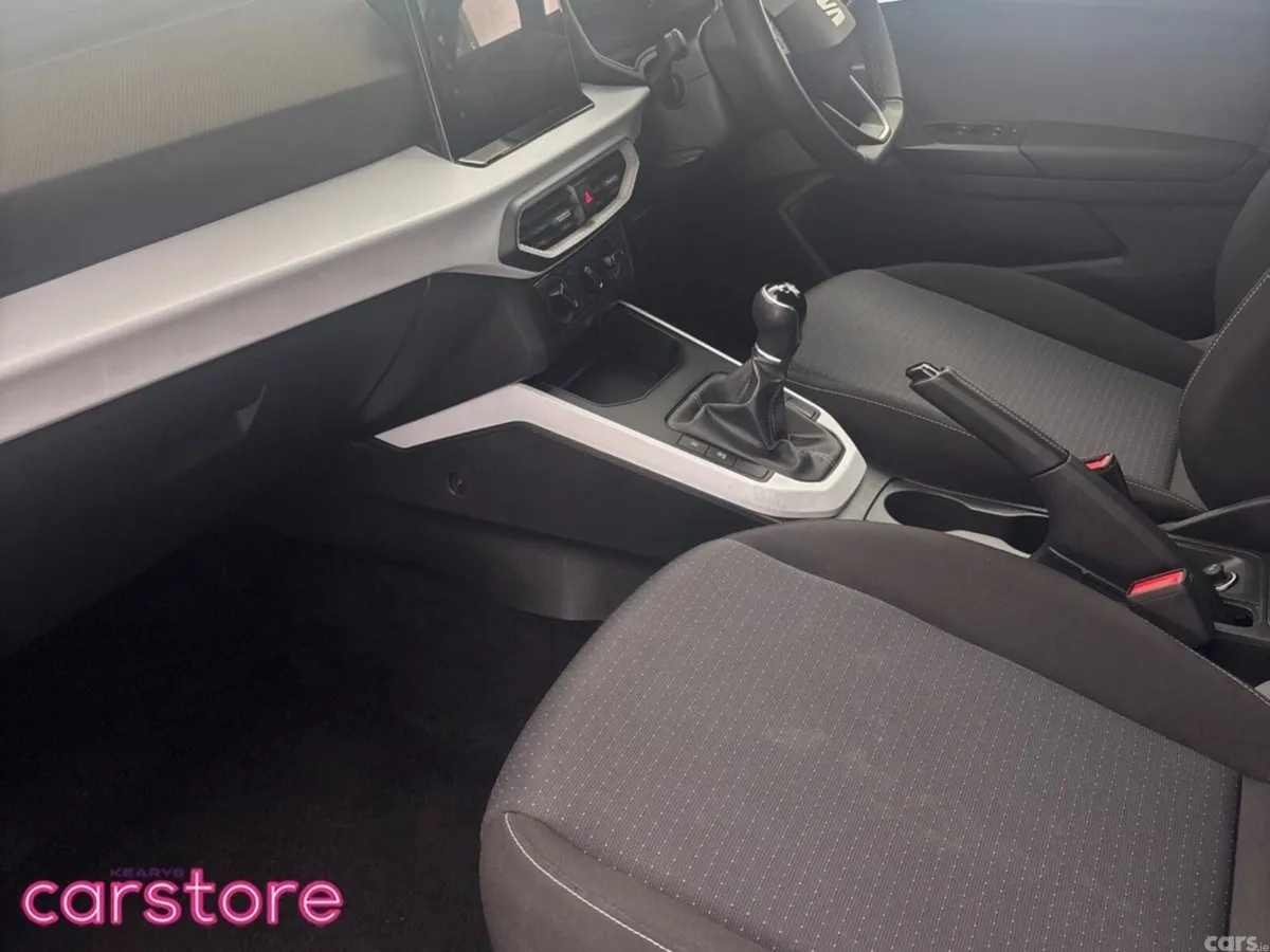 SEAT Arona SUV, Petrol, 2024, Green