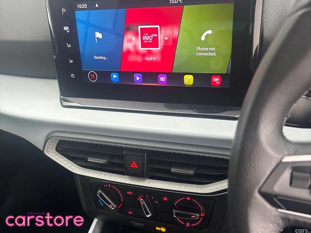 SEAT Arona SUV, Petrol, 2024, Green