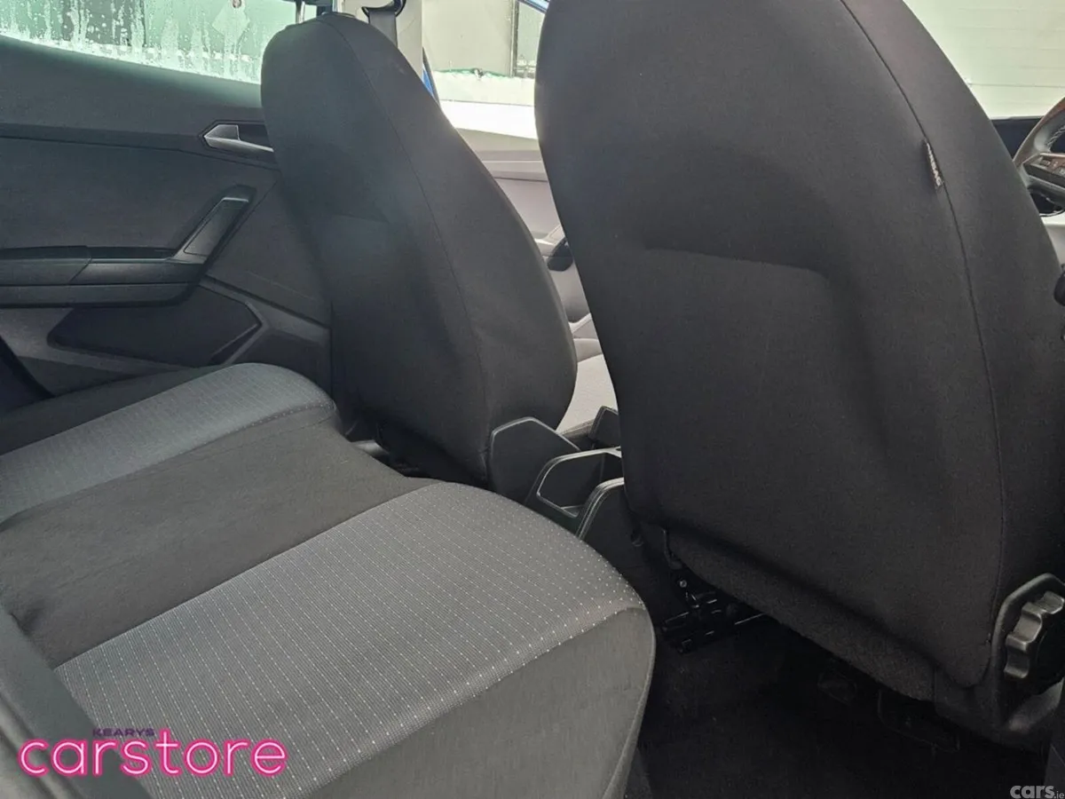SEAT Arona SUV, Petrol, 2024, Blue