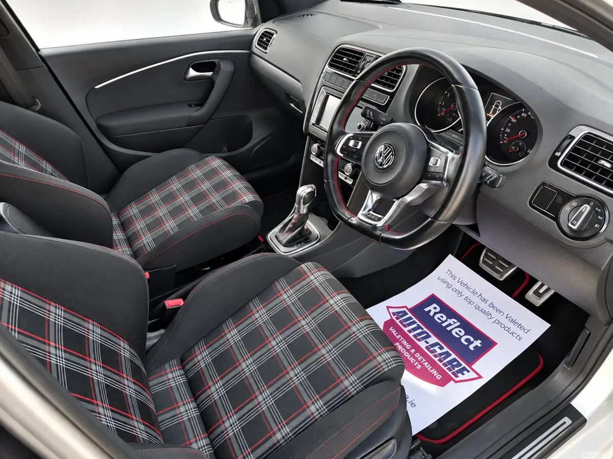 Volkswagen Polo Hatchback, Petrol, 2016, Silver