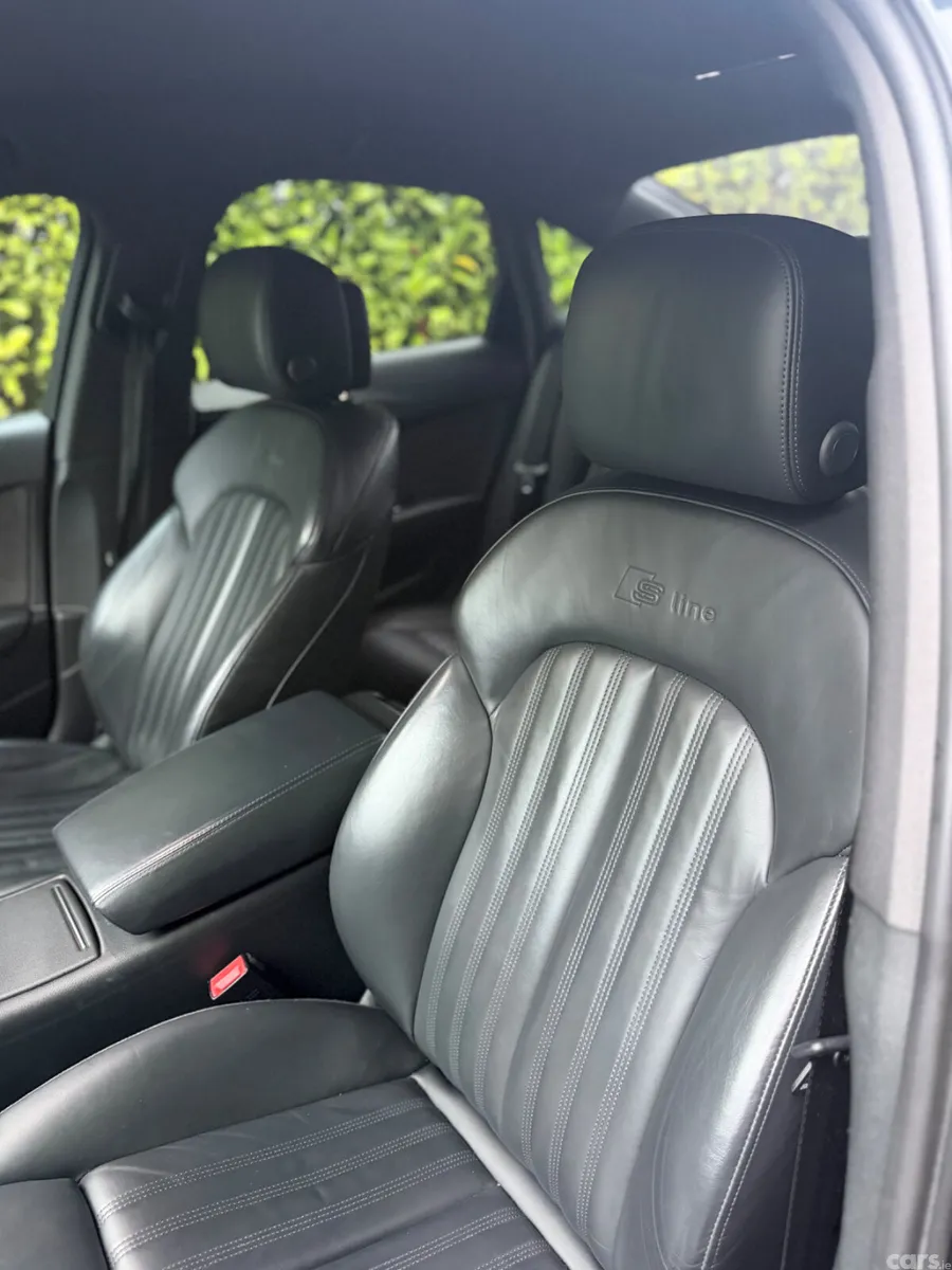 Audi A6 Saloon, Diesel, 2017, Blue