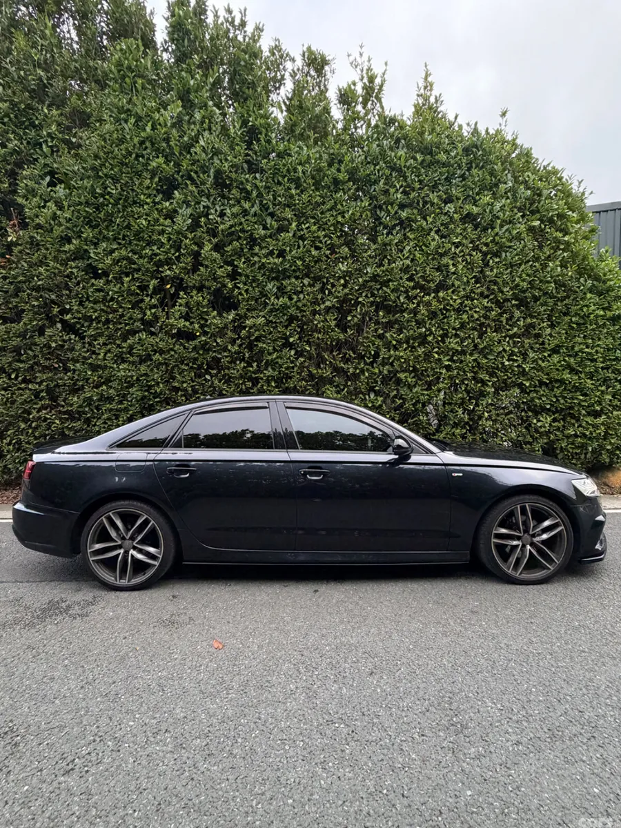 Audi A6 Saloon, Diesel, 2017, Blue
