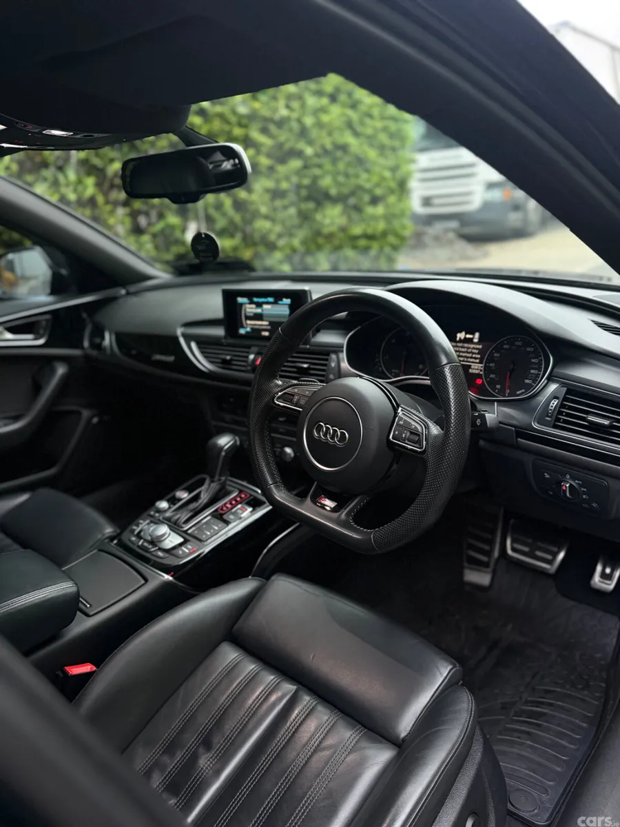 Audi A6 Saloon, Diesel, 2017, Blue