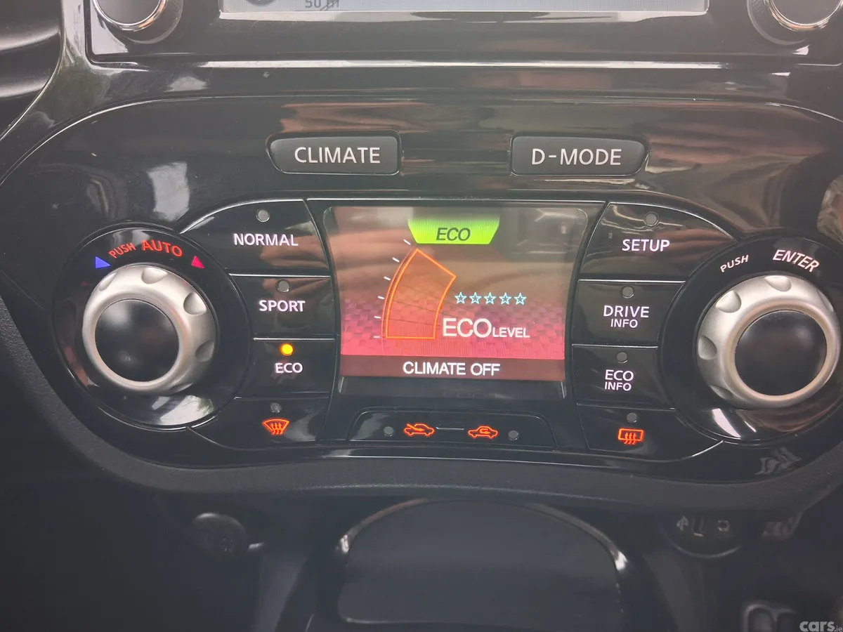 Nissan Juke SUV, Diesel, 2017, Black