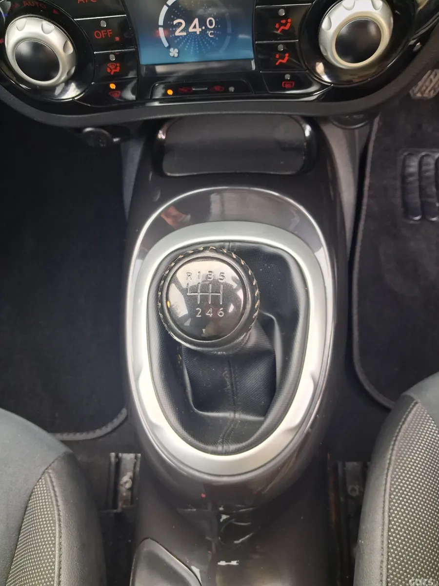 Nissan Juke SUV, Diesel, 2017, Black