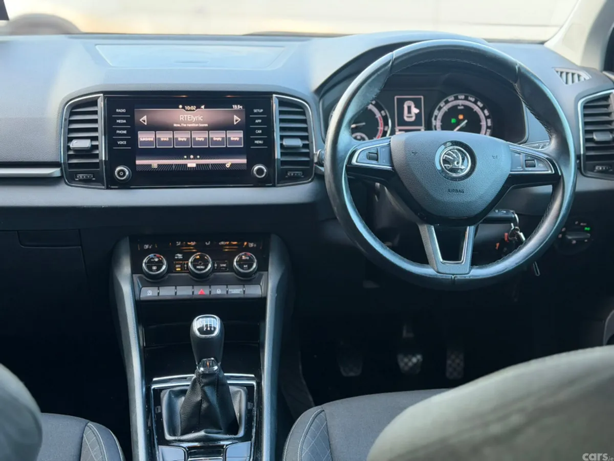 Skoda Karoq SUV, Petrol, 2020, Grey