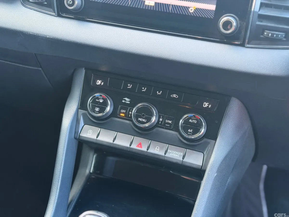 Skoda Karoq SUV, Petrol, 2020, Grey