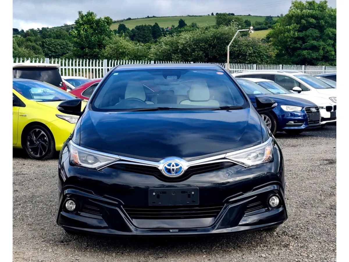 Toyota Auris Hatchback, Petrol Hybrid, 2017, Black