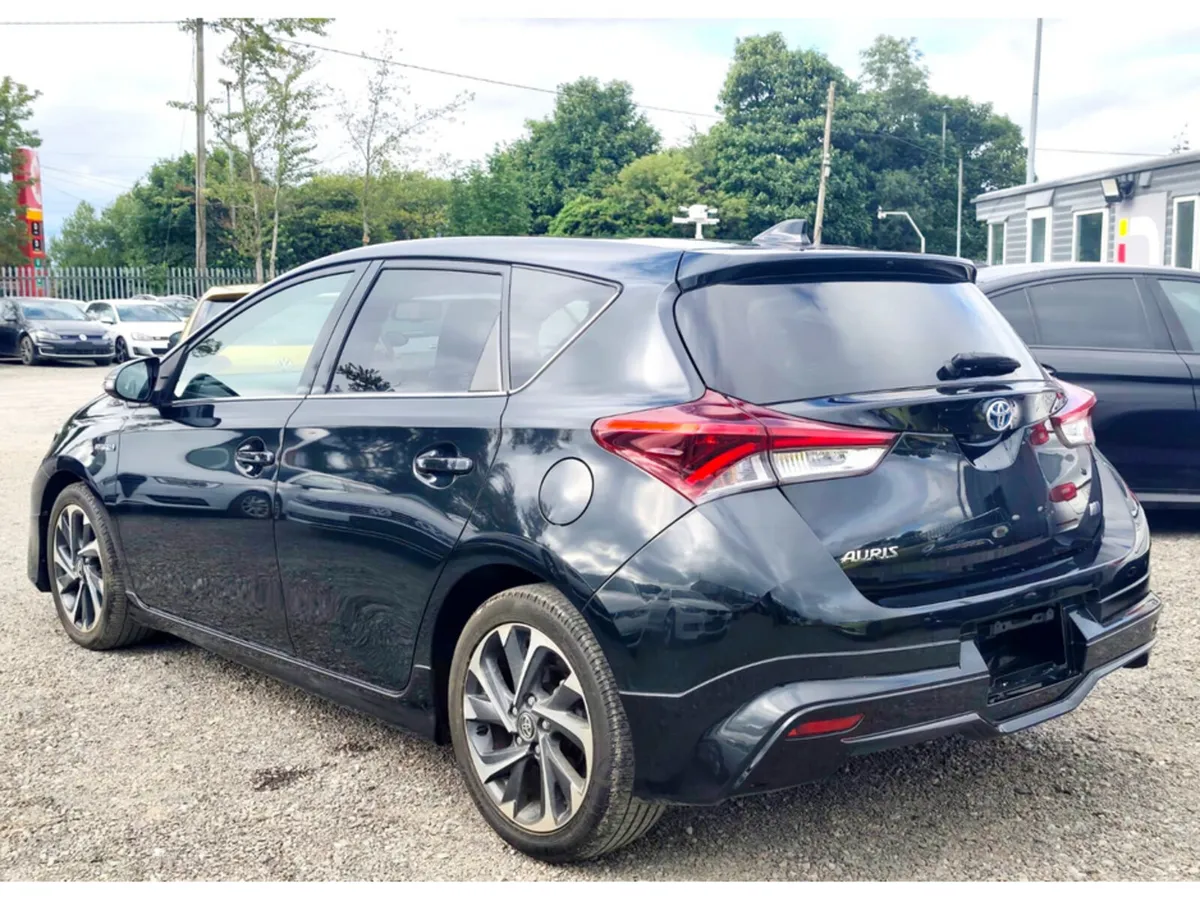 Toyota Auris Hatchback, Petrol Hybrid, 2017, Black