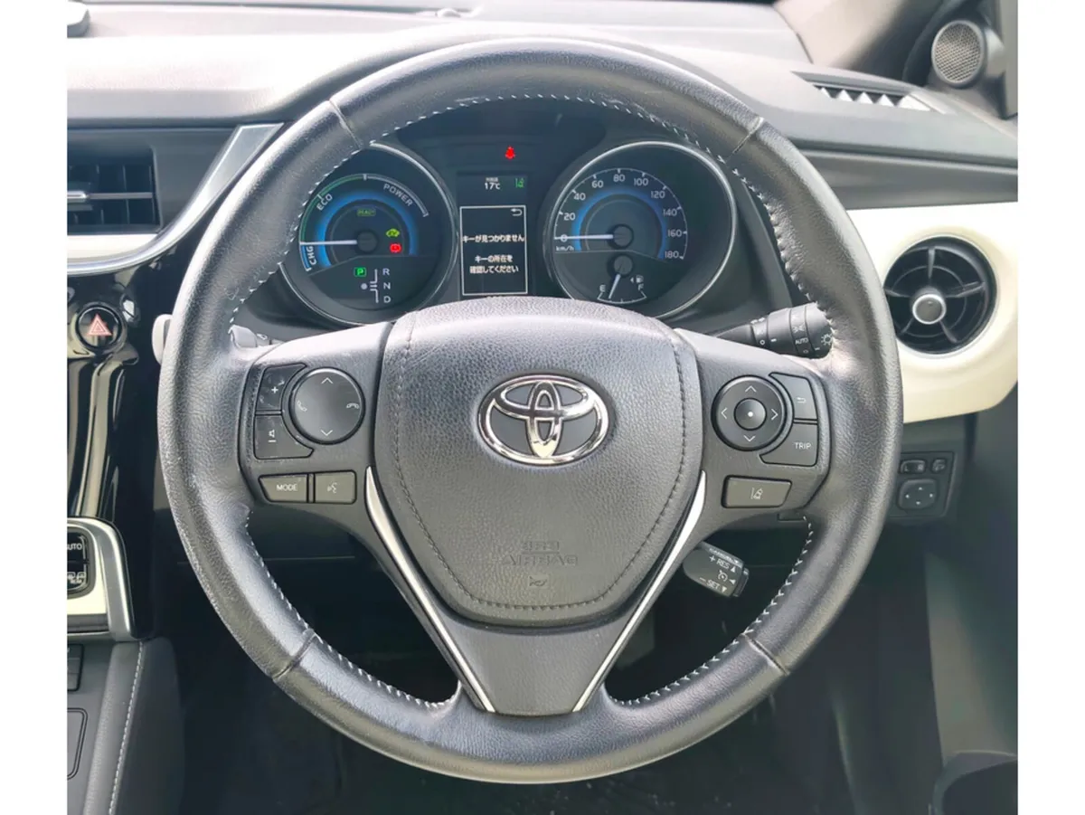 Toyota Auris Hatchback, Petrol Hybrid, 2017, Black
