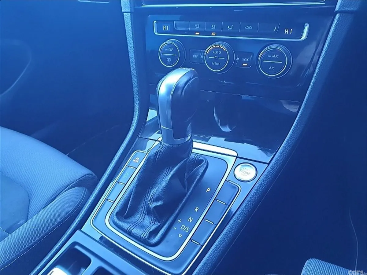 Volkswagen Golf Hatchback, Petrol, 2019, White