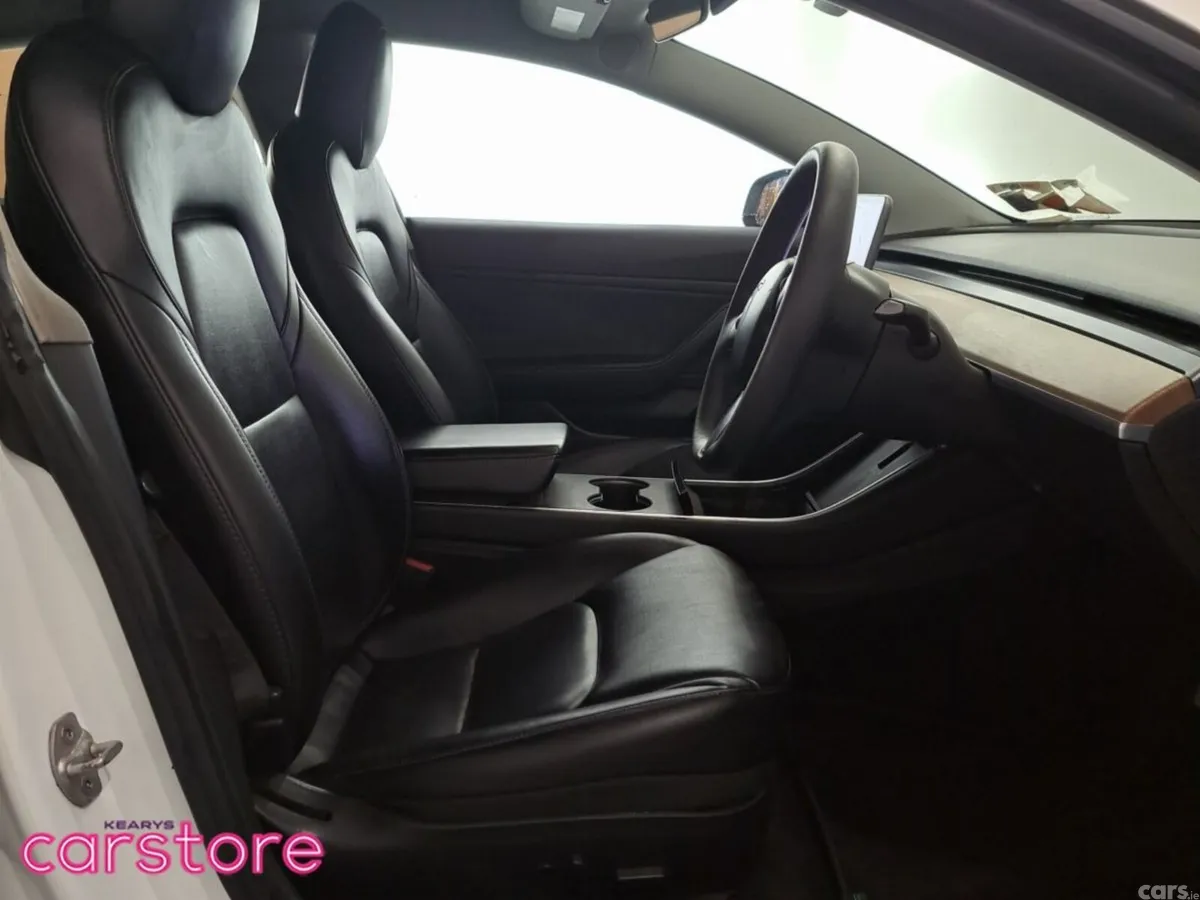 Tesla Model 3 Saloon, Electric, 2020, White