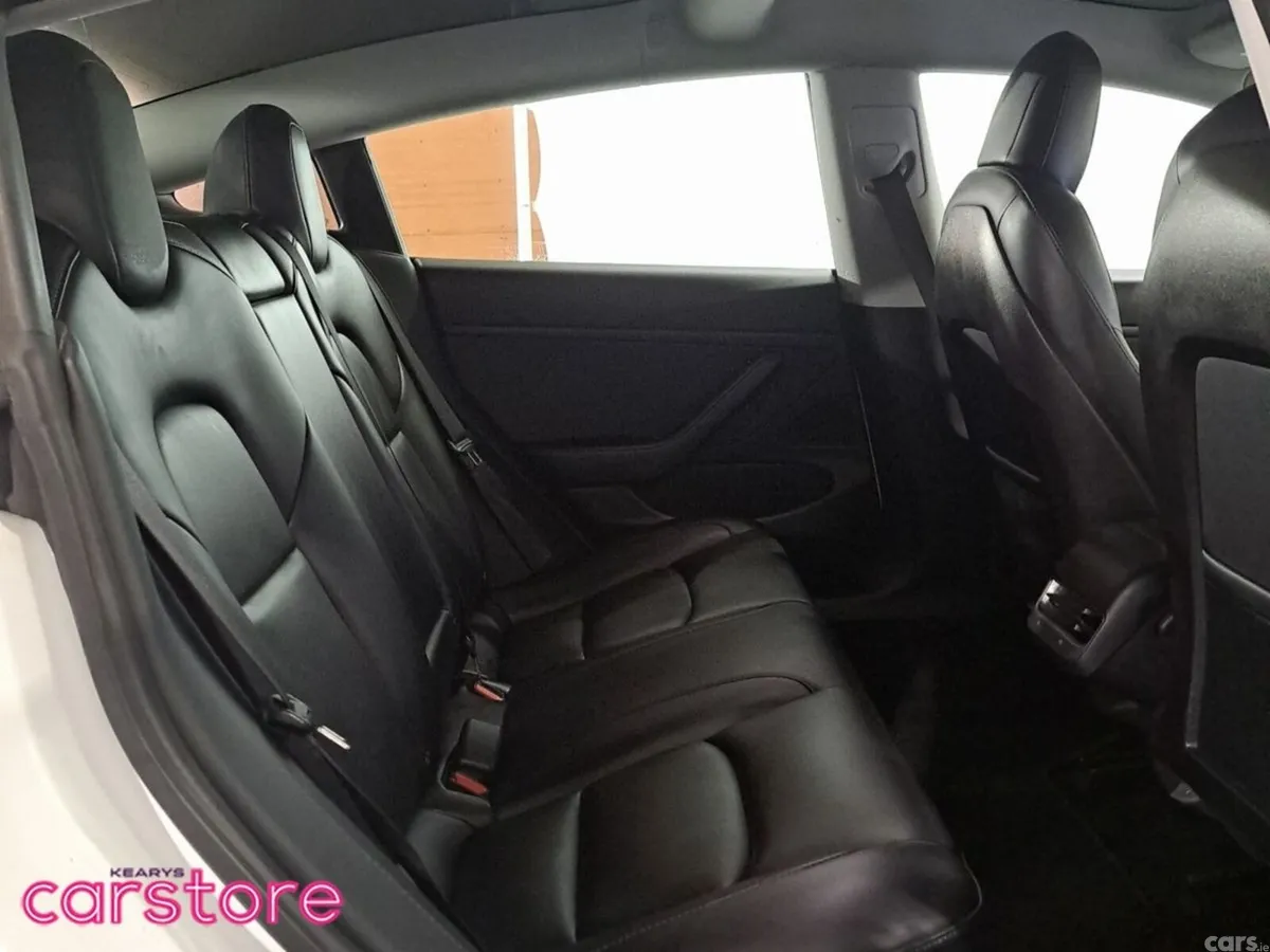 Tesla Model 3 Saloon, Electric, 2020, White