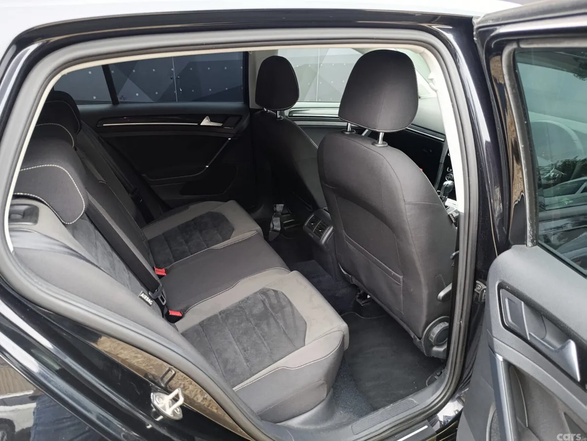 Volkswagen Golf Hatchback, Petrol, 2014, Black