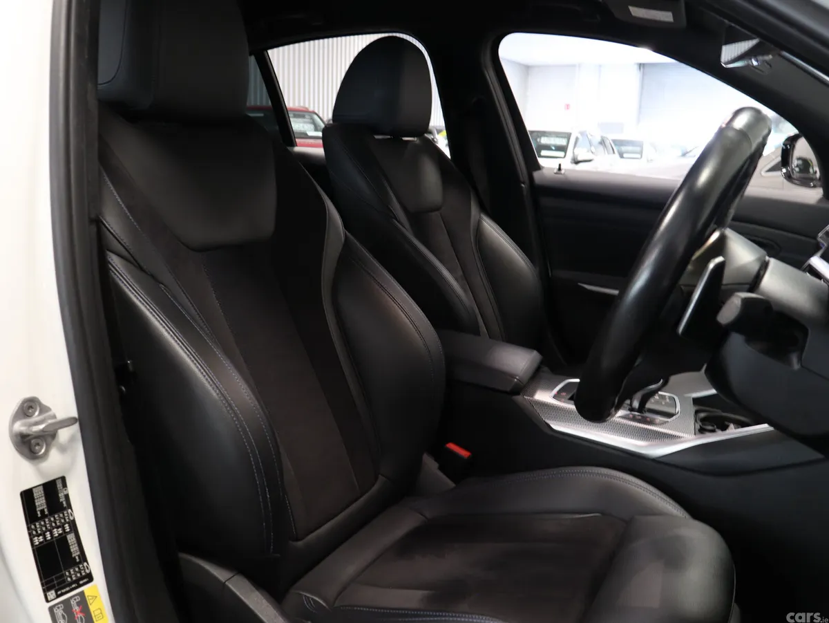 BMW 3-Series Saloon, Petrol Plug-in Hybrid, 2020, White