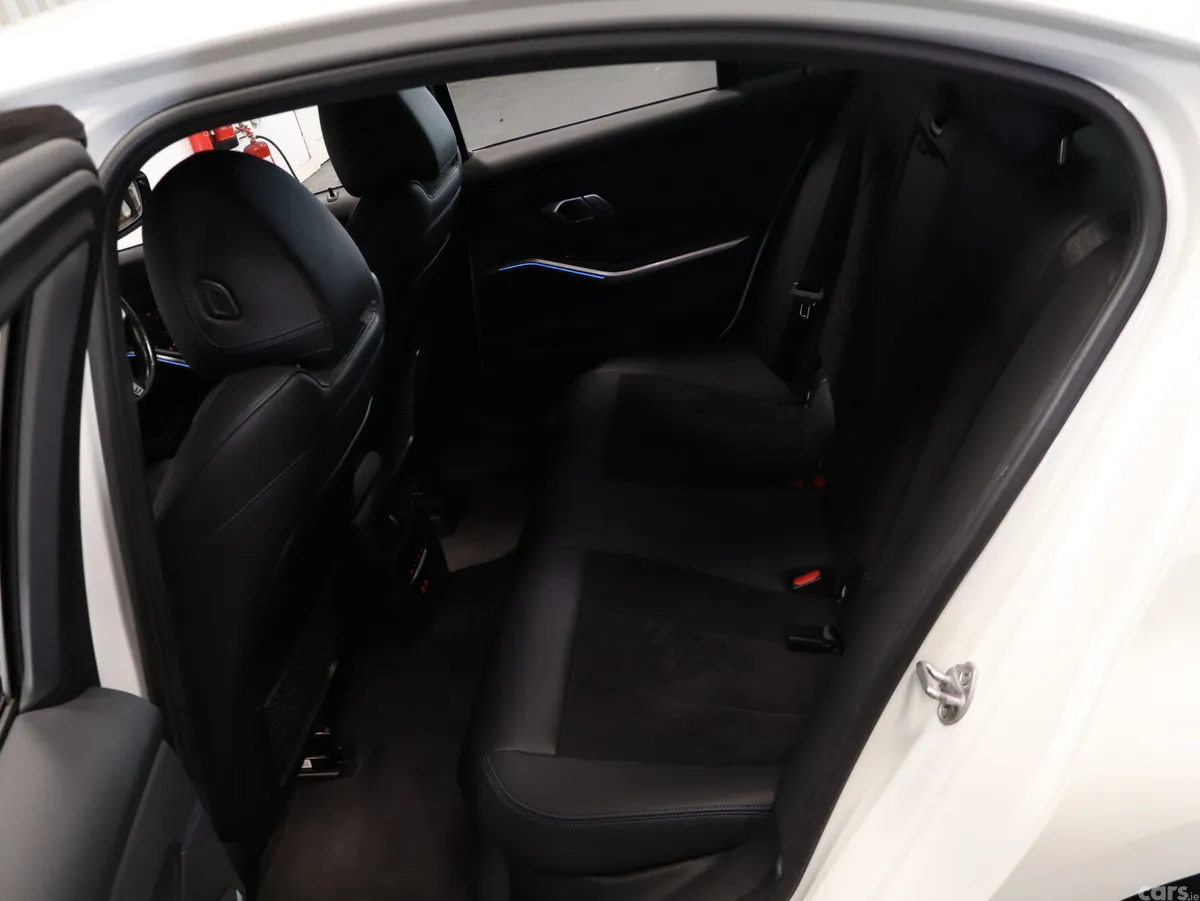 BMW 3-Series Saloon, Petrol Plug-in Hybrid, 2020, White