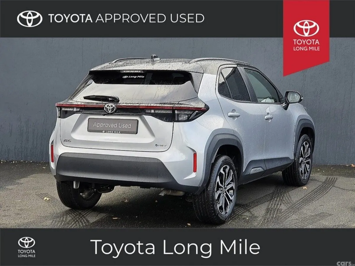 Toyota Yaris Cross Hatchback, Petrol Hybrid, 2026, Grey