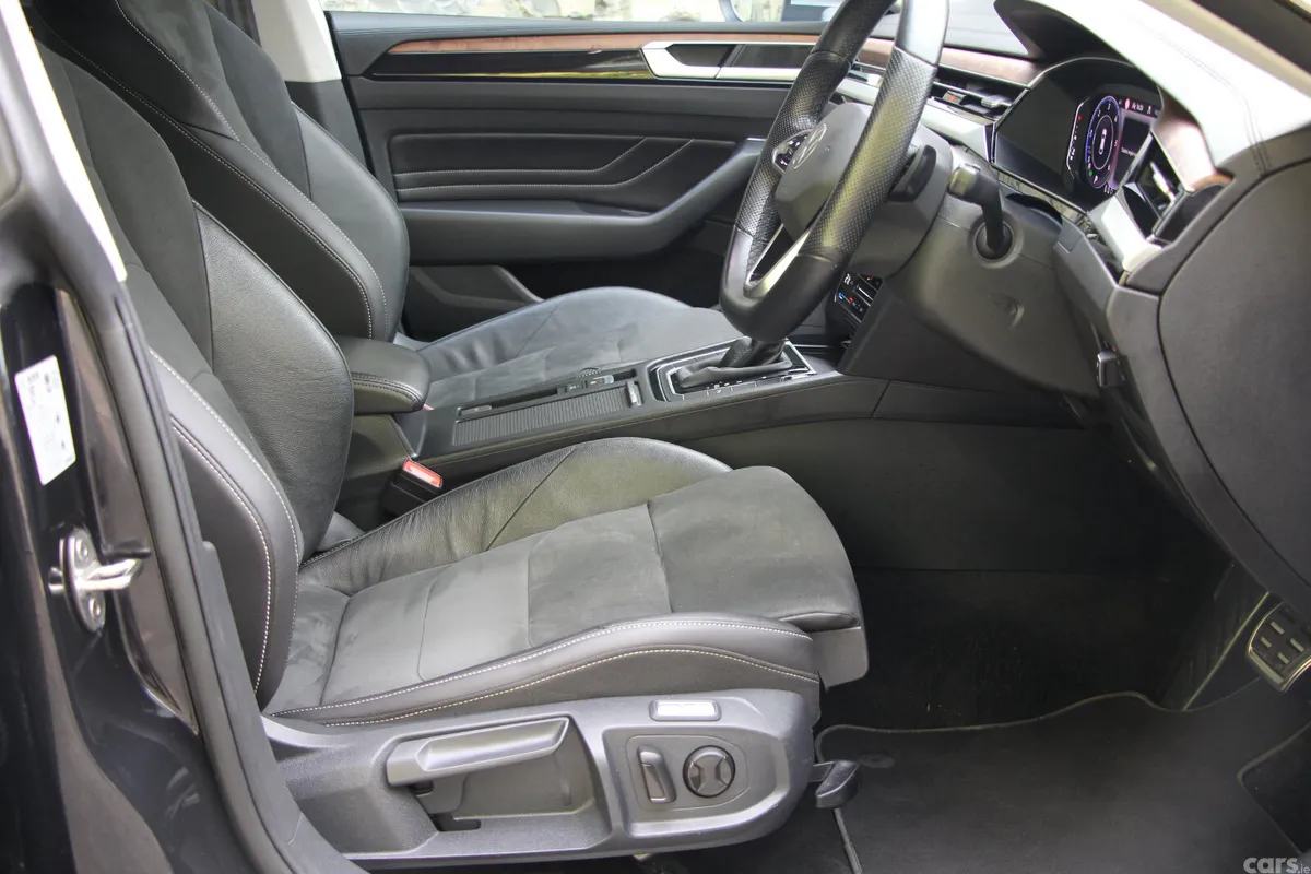 Volkswagen Arteon Hatchback, Diesel, 2023, Black