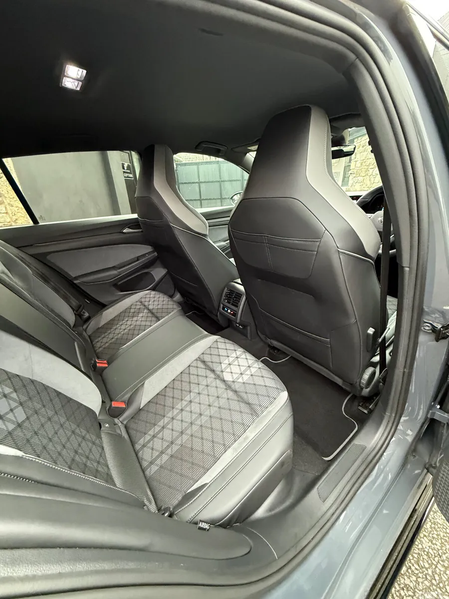 Volkswagen Golf Hatchback, Diesel, 2023, Grey