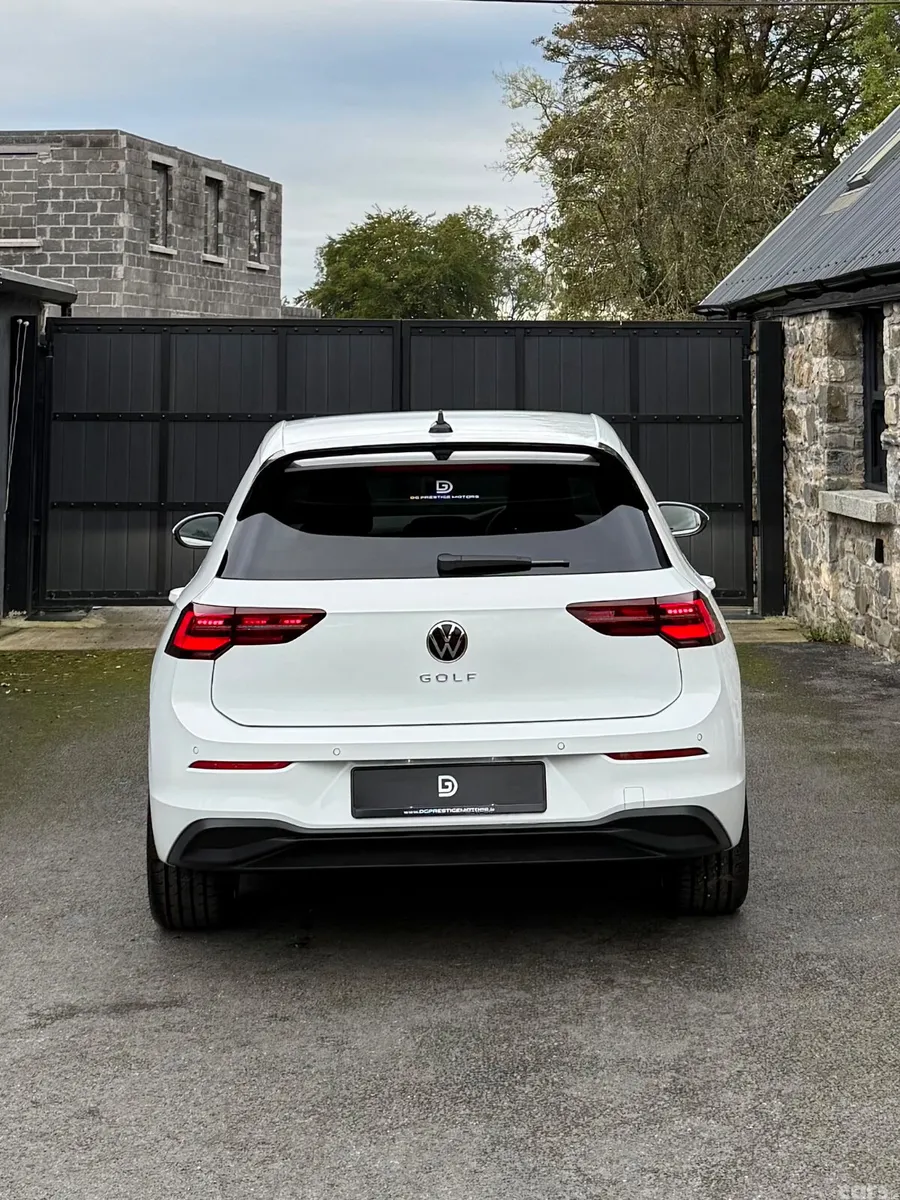 Volkswagen Golf Hatchback, Diesel, 2023, White
