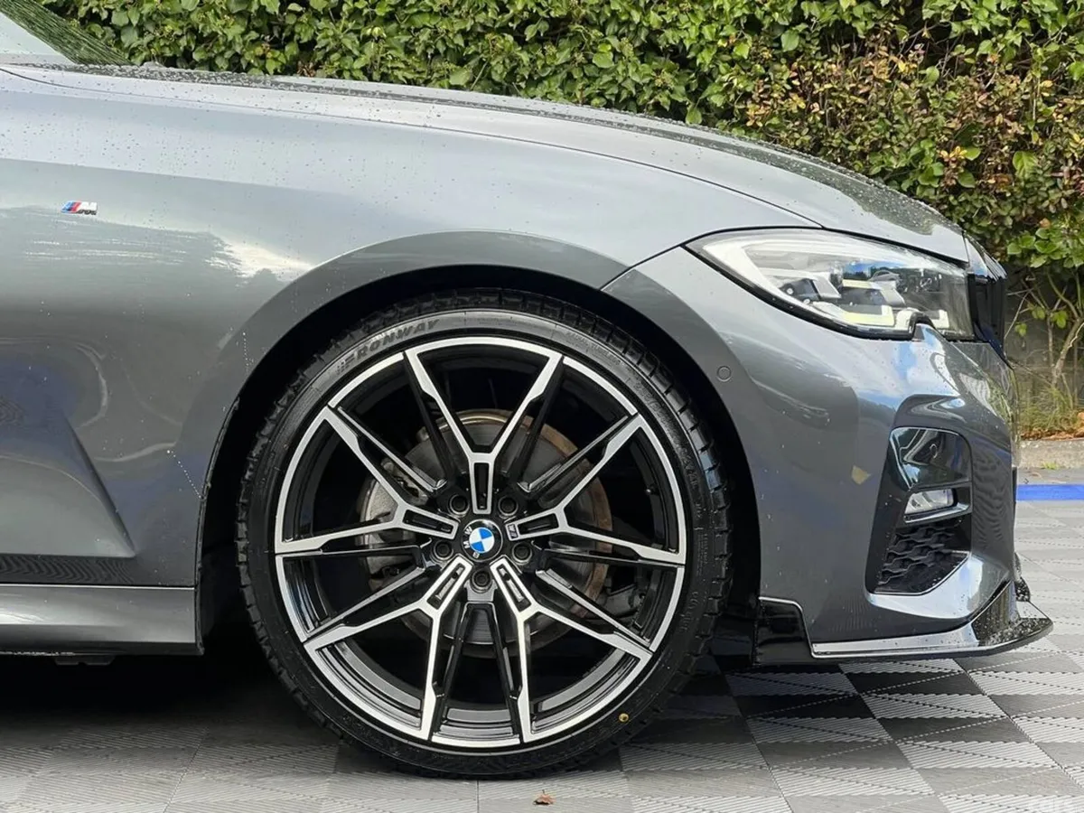 BMW 3-Series Saloon, Diesel, 2019, Grey