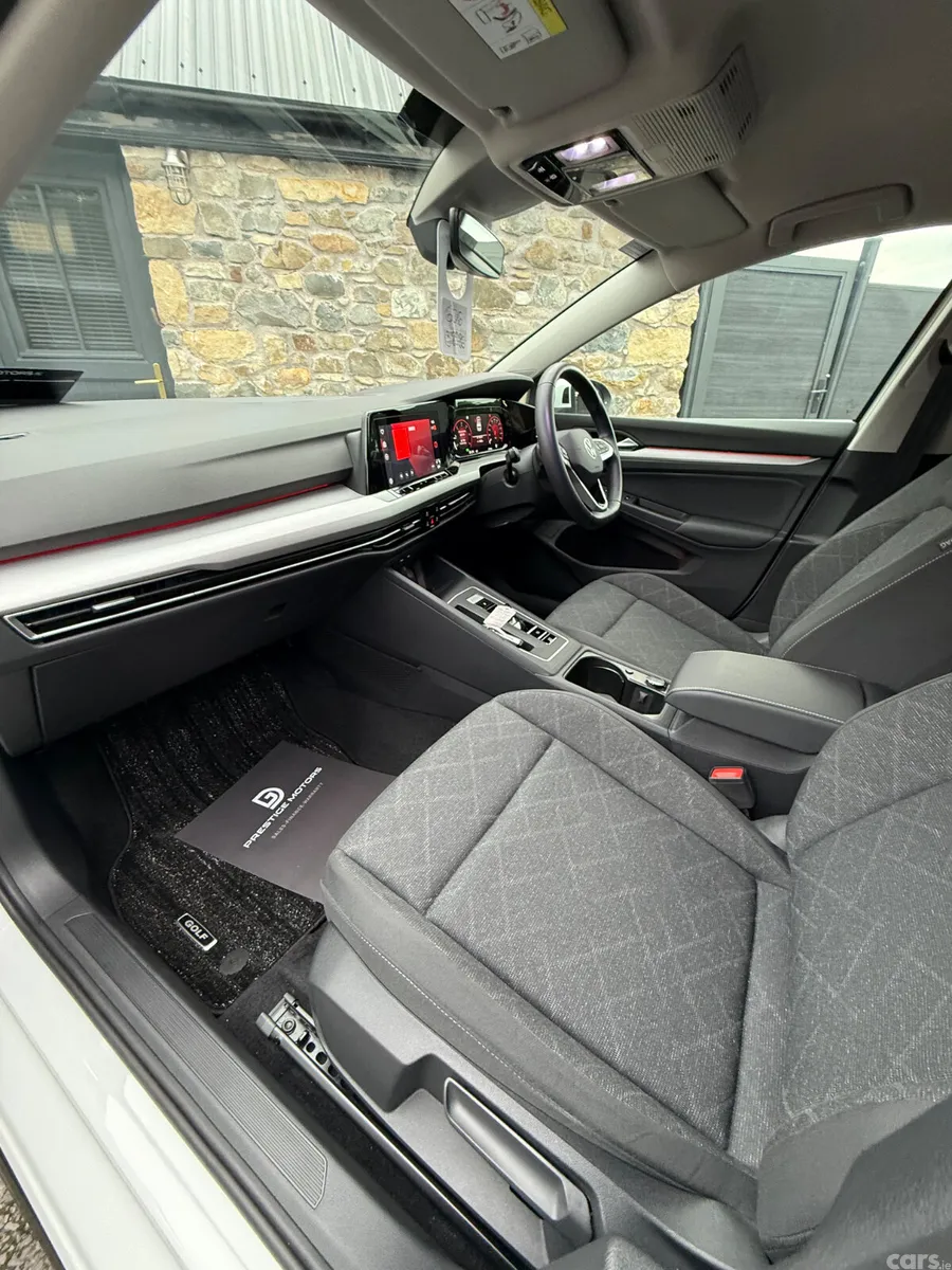 Volkswagen Golf Hatchback, Diesel, 2023, White