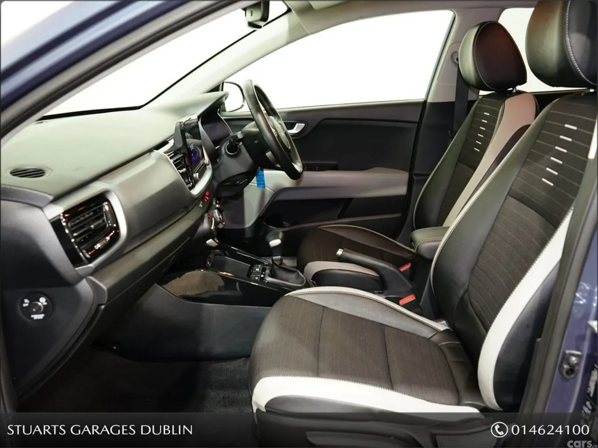 Kia Stonic Estate, Petrol Hybrid, 2025, Blue