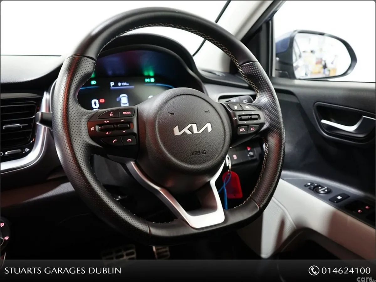 Kia Stonic Estate, Petrol Hybrid, 2025, Blue