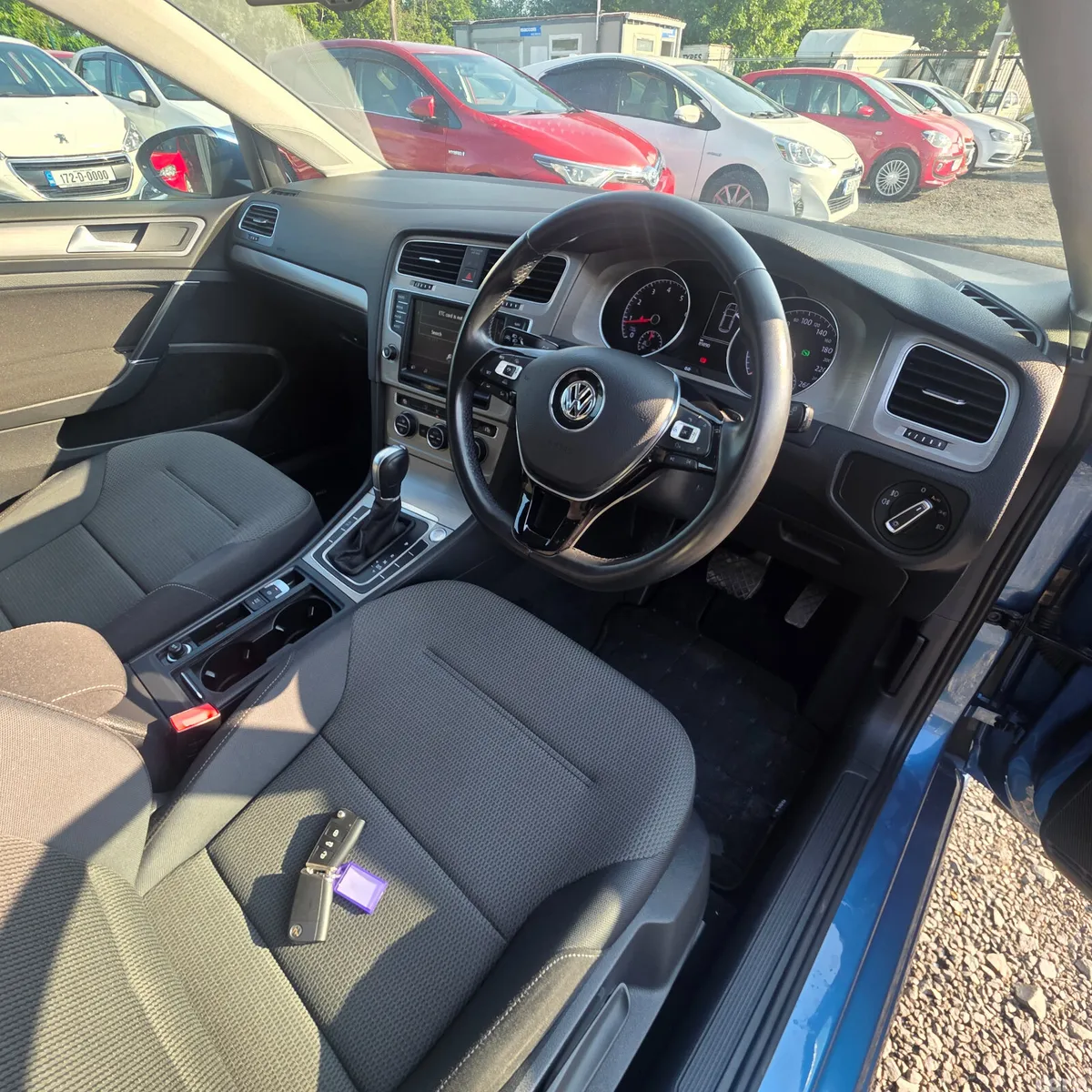 Volkswagen Golf Hatchback, Petrol, 2015, Blue