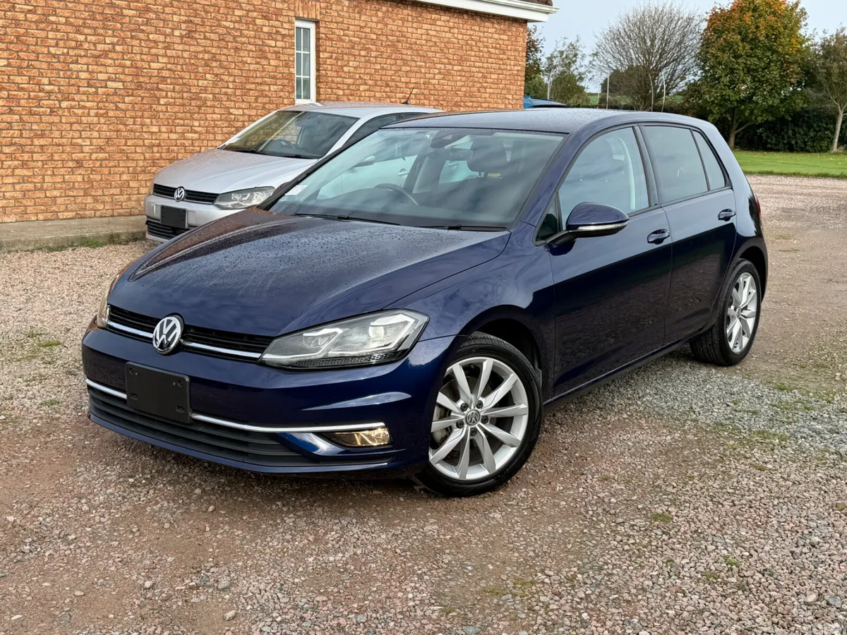 Volkswagen Golf Hatchback, Petrol, 2018, Blue