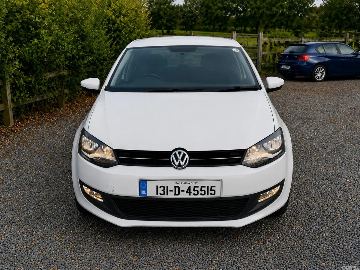 Volkswagen Polo Hatchback, Petrol, 2013, White