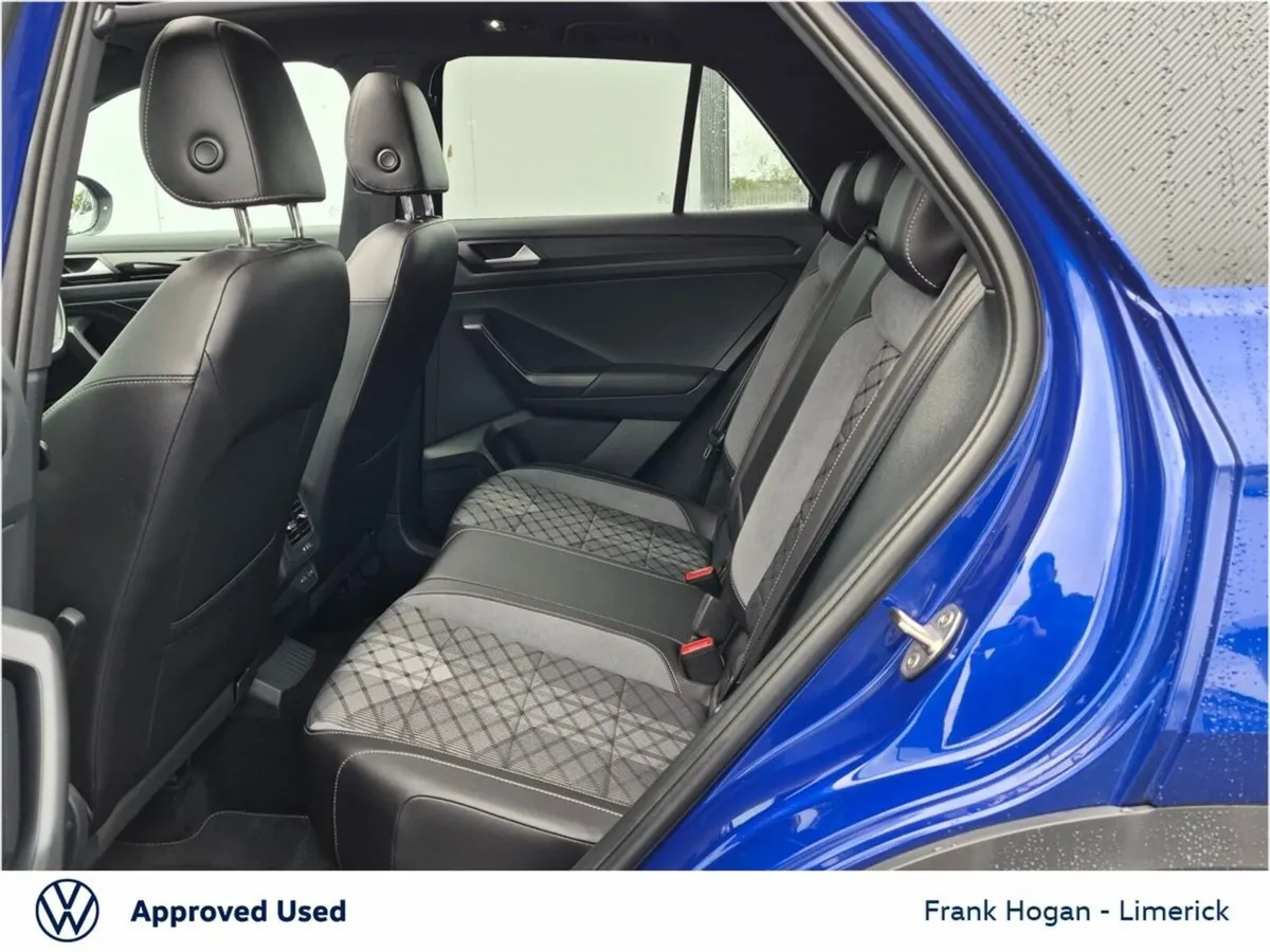 Volkswagen T-Roc SUV, Diesel, 2025, Blue